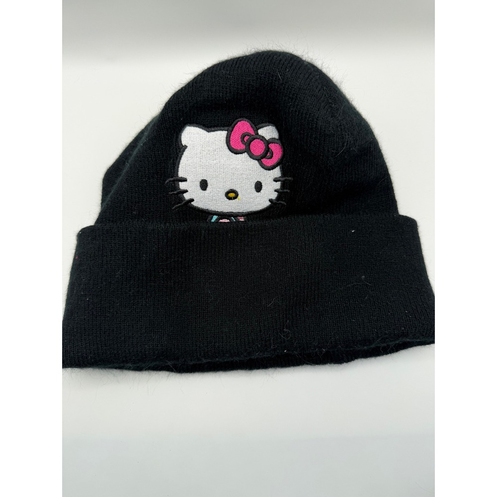 Sanrio Hello Kitty Black Cuffed Knit Beanie Hat Bioworld SIL-34706 OSFM